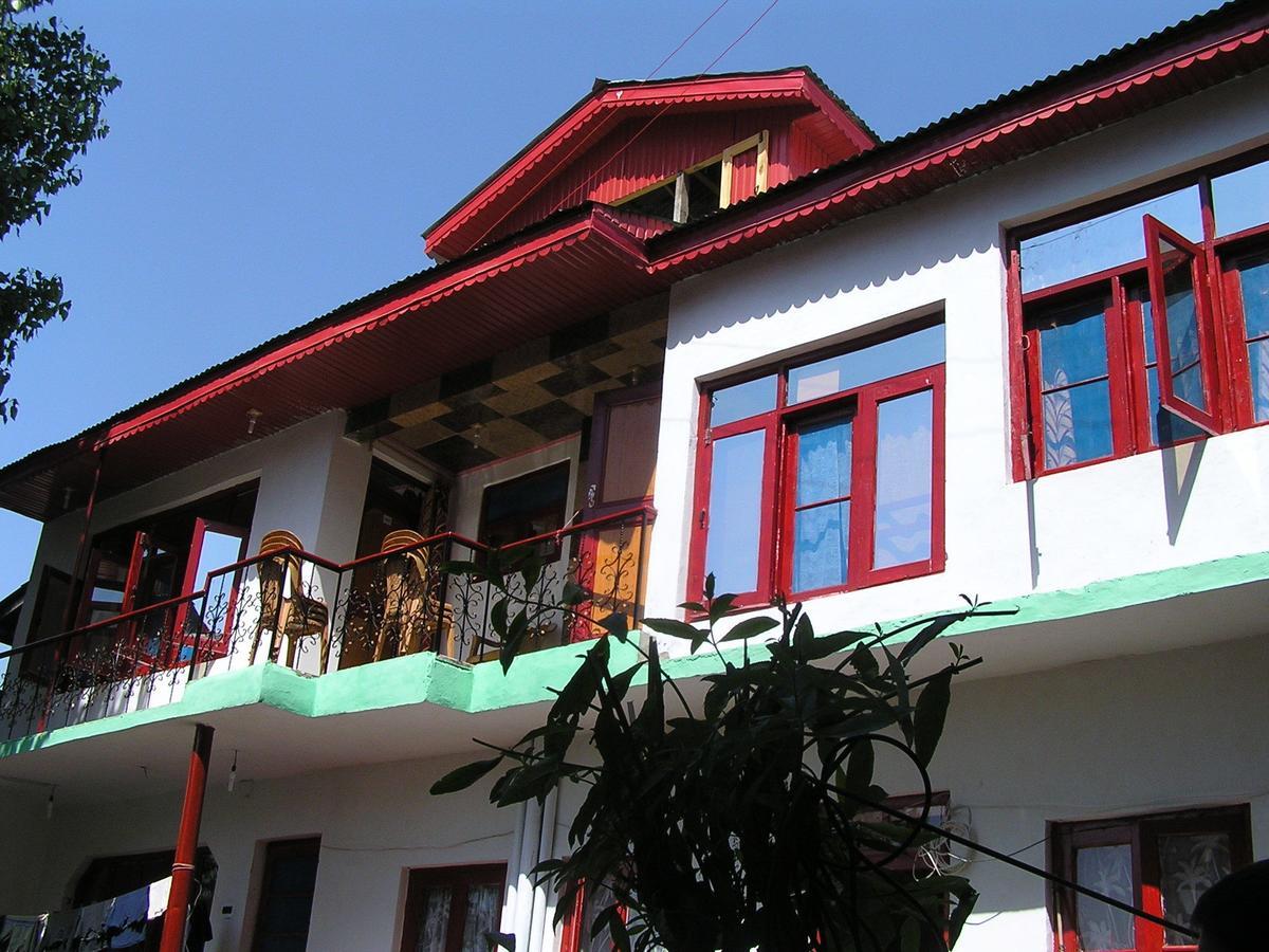 Howrah Guest House Σριναγκάρ Εξωτερικό φωτογραφία