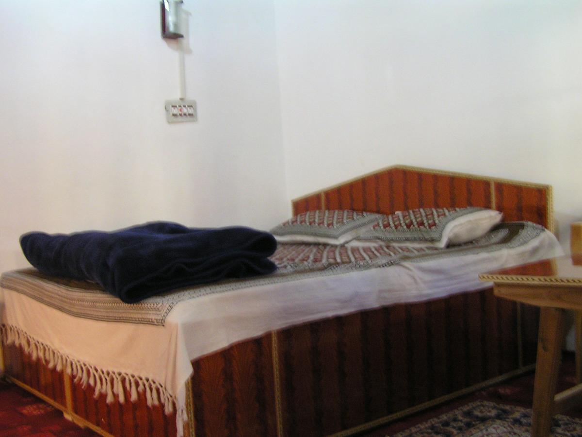 Howrah Guest House Σριναγκάρ Εξωτερικό φωτογραφία