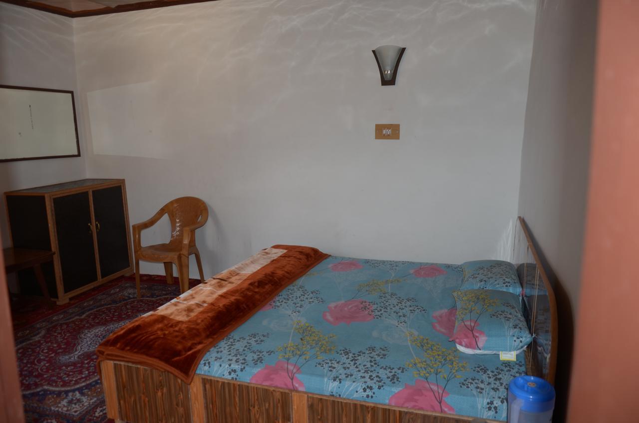 Howrah Guest House Σριναγκάρ Εξωτερικό φωτογραφία