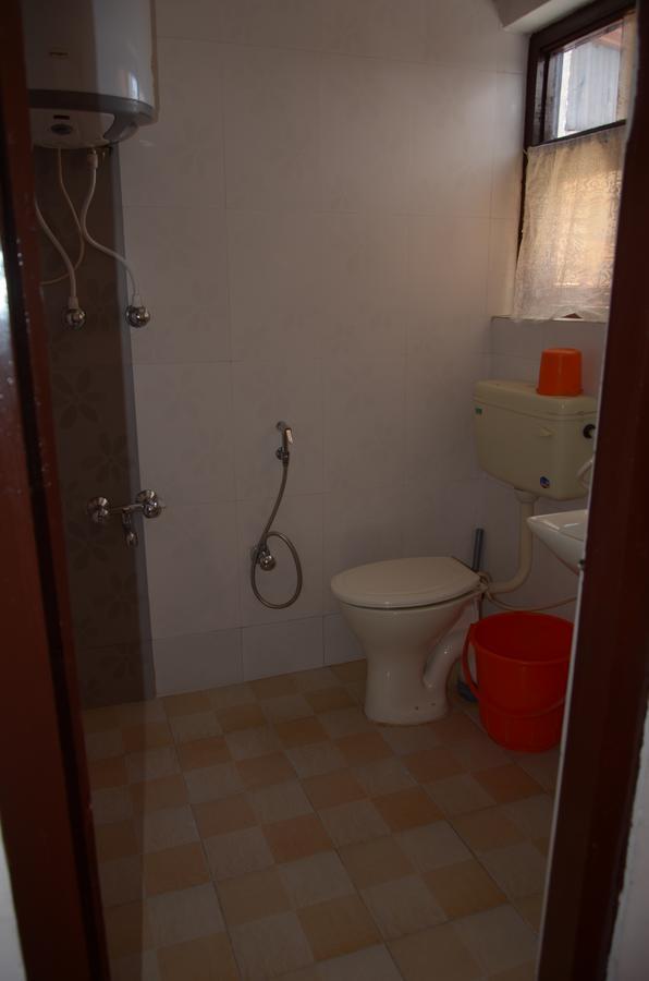Howrah Guest House Σριναγκάρ Εξωτερικό φωτογραφία