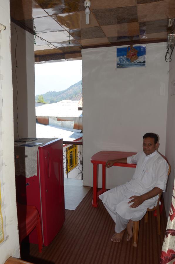 Howrah Guest House Σριναγκάρ Εξωτερικό φωτογραφία