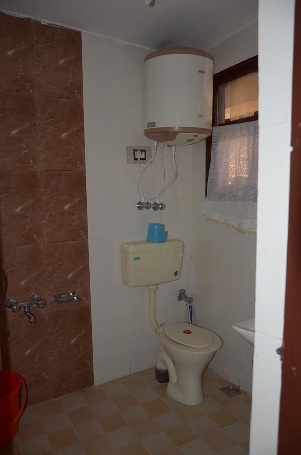 Howrah Guest House Σριναγκάρ Εξωτερικό φωτογραφία